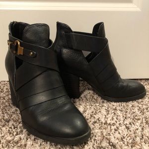 Black Leather Wedged Booties. SZ 7